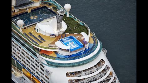 Two Royal Caribbean ships set to meet for first time in Australia - YouTube