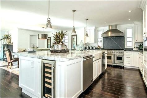 Having wine whether you design your kitchen island as a place to socialise or as an area to make cooking easy. Image result for island with wine cooler | Kitchen wine ...