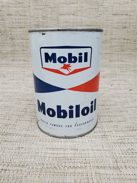 1 Quart Mobil Oil Can