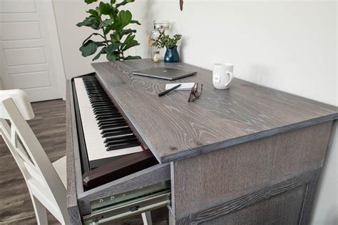 Fumed Oak Piano + Computer Desk | Memphis Woodshop