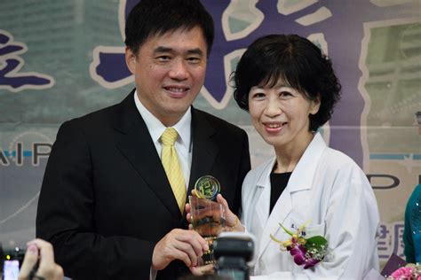 353,219 likes · 31,067 talking about this. 「我不是任性人妻」柯P若當選 陳佩琪：我應會離開聯醫 │ 旅遊頻道 │ 三立新聞網 SETN.COM
