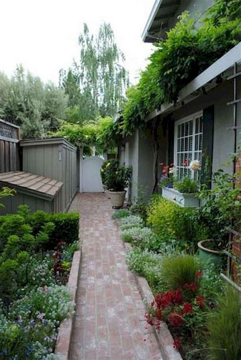 Fabulous Side Yard Garden Design Ideas And Remodel Side Yard Landscaping Garden Ideas