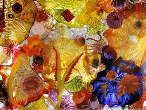 With many different patterns and finishes to choose from, we will help you choose from. Tacoma - City of Glass - Hotel Murano - Murano Glass ...