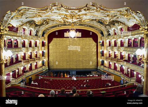 State Operaprague Czech Republic Stock Photo Alamy