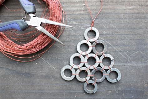 10 Ornaments Made From Leftover Hardware Diy How To Make Ornaments