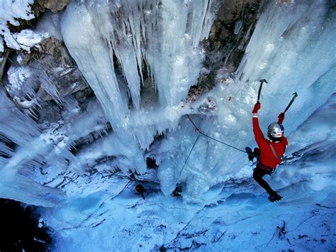 5 Toughest Places In The World To Go Ice Climbing