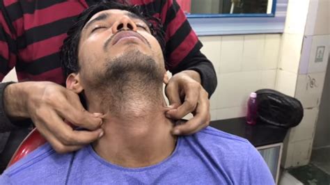 Asmr Indian Barber Relaxing Head Massage With Special Neck Massage By Shamshed Aalam Youtube