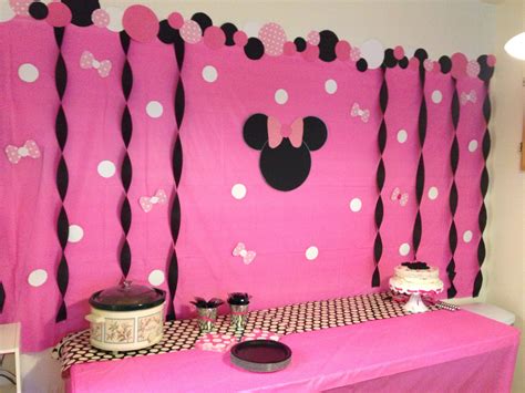 pin by sonita ormeño on look what i did minnie mouse birthday party decorations minnie