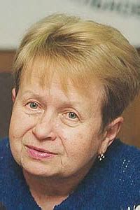 The name of alexandra pakhmutova is known for everyone grown up in the former soviet union. Александра Пахмутова (09.11.1929): биография, фильмография ...