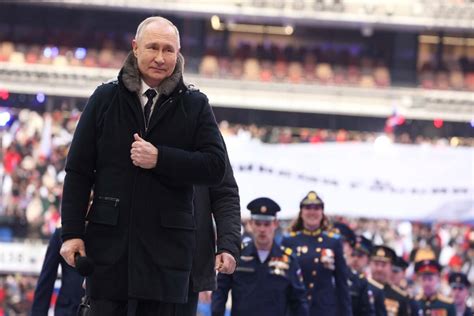 Russian President Vladimir Putin Middle East Monitor