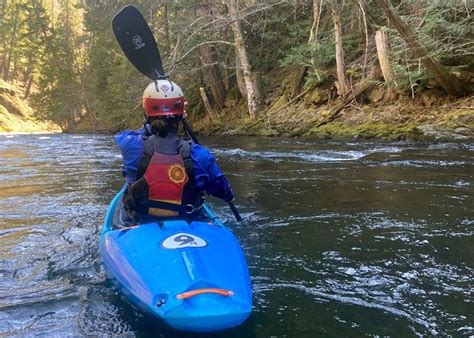 Gear Review Pyranha 9r Ii Whitewater Kayak Nextadventure 58 Off