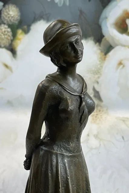 Western Bronze Marble Nude Woman Lady Standing Art Deco Sculpture