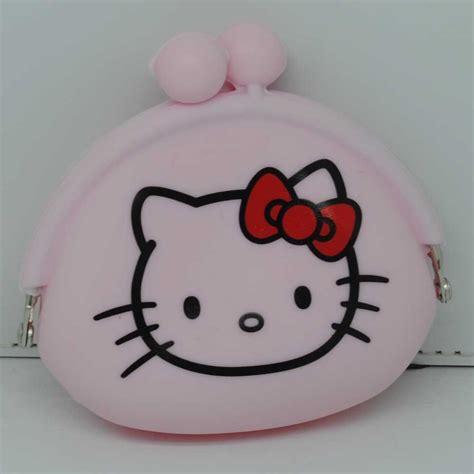 Untuk lebih lengkapnya penjelasan mengenai gambar mewarnai rumah hello kitty diatas silahkan baca artikel : Dompet Koin Gambar Hello Kitty - Pink - JakartaNotebook.com
