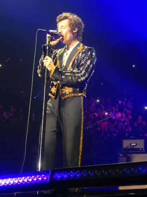 Maybe you would like to learn more about one of these? 11 Suits We Would Wear Right Out of Harry Styles's Dry-Cleaning Basket