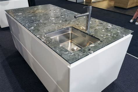 Außerdem verbreiten granit arbeitsplatten atlantis sky blue eine einmalige schönheit. 100+ Das beste von Stein Arbeitsplatten Berlin ...
