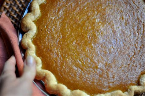 How To Make Pumpkin Pie From Scratch Amy Glazes Pommes Damour
