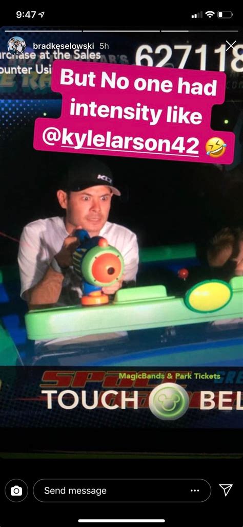 Последние твиты от brad bowyer (@bp4sgp). Brad at Disney World with Bowyer and Larson. Get a load of ...
