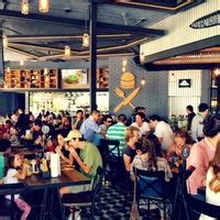 Watch the gdl brothers experience a mcdonald's nxtgen store below! Partners & Brothers GDL - Hamburguesería