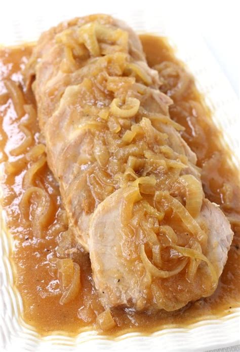 I could not find it but i dream of the crispy skin often enough to have me poke around. This Crock Pot Applesauce Pork Roast Recipe is the easiest ...