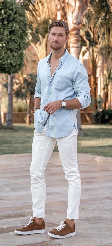 How To Style White Pants 5 Astounding Ways To Wear White Pants In 2021
