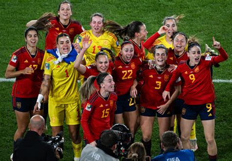 Sieg Im Finale Gegen England Spanien Erstmals Weltmeister Exxpress