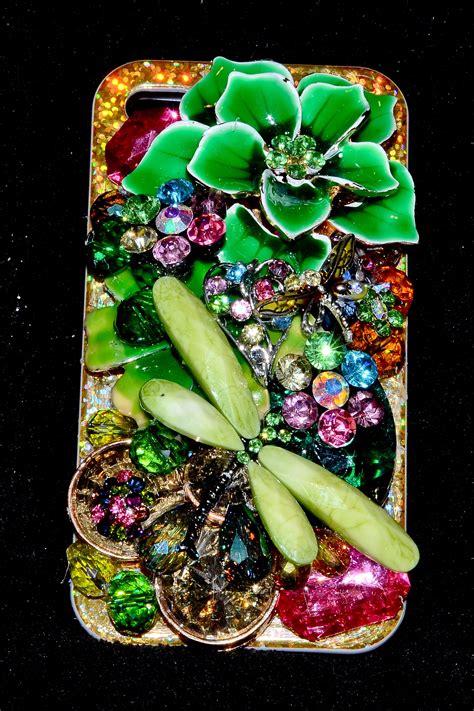 Enough materials for iphone 4, 4s, 5 and s4, note 2. bling bling bling!!!!!!!! phone cases iphoneblingcovers.com | Beautiful iphone case, Bling phone ...