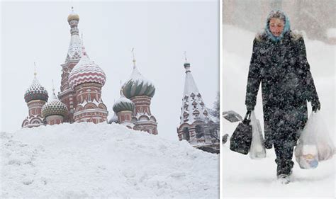 Moscow Battered By Record Breaking Snowstorm Will It Head Towards The