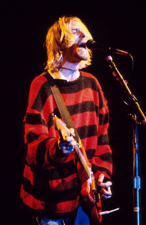We have found the following website analyses that are related to kurt cobain dress. 5 Ways to Get Kurt Cobain's Signature Grunge Look | Vogue