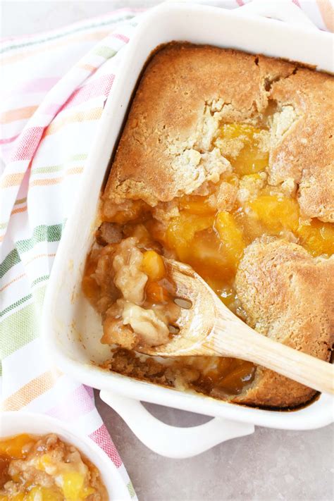 Easy Peach Cobbler Recipe Using Peach Pie Filling Sizzling Eats