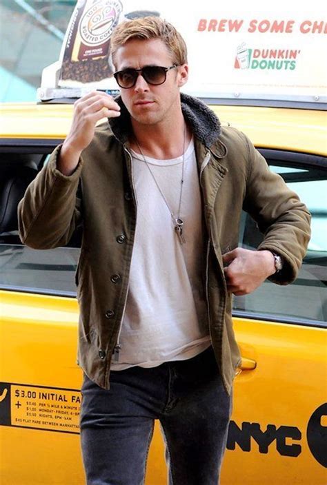 Ryan Gosling 23 Looks For Inspiration Ryan Gosling Style Mens Fashion Inspiration Ryan Gosling