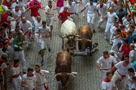 San Fermin Festival S Running Of The Bulls In Pamplona Photos Image