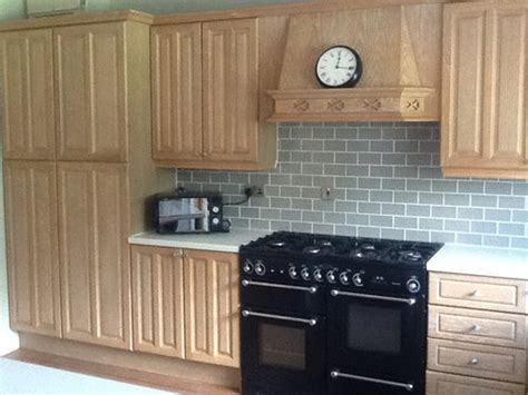I am looking to have my kitchen cabinets painted. Should I paint my kitchen cabinets? | Houzz UK