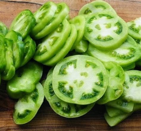 Deliziosi pomodori verdi preparati artigianalmente sottolio. Pomodori verdi sott'olio...da consumare subito Le mie ...