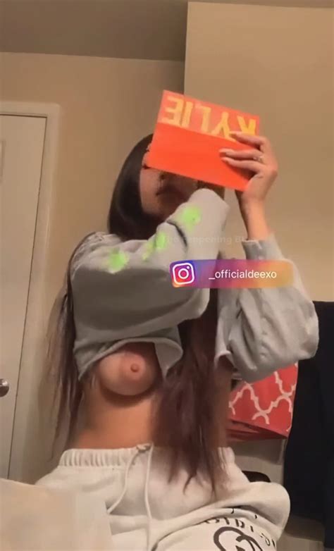 Deexoxo Nip Slip 4 Nude Pics Video Thefappening