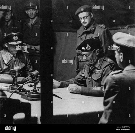 General Montgomery Ww2 Hi Res Stock Photography And Images Alamy