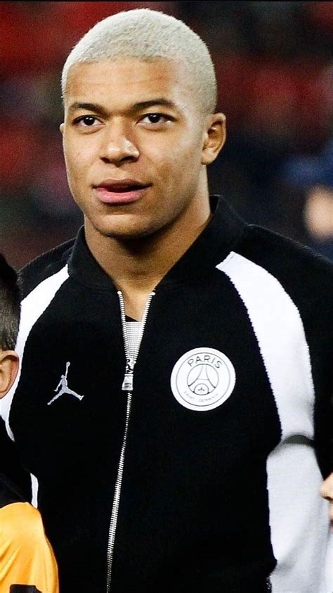 Kylian Mbappe I Find Him Hot R Vindictaratecelebs