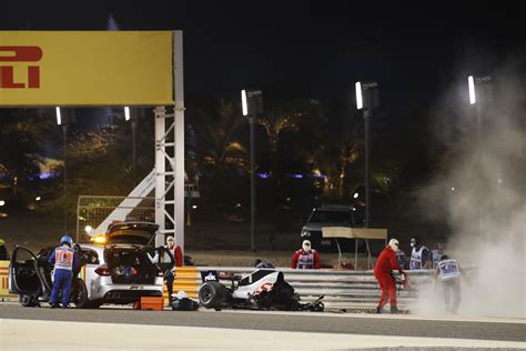 Watch Grosjean Escapes Horrific First Lap Crash In Bahrain The Citizen