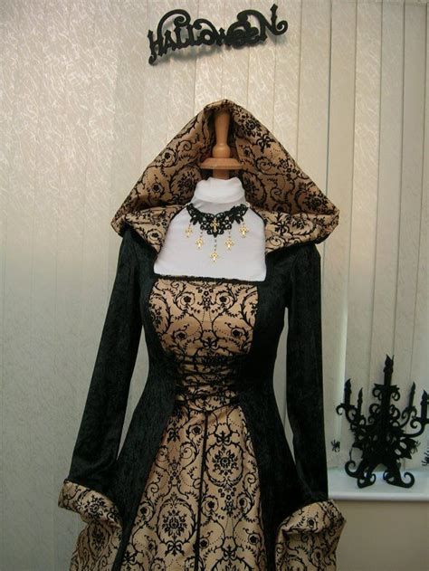 Medieval Renaissance Gothic Hooded Dress Black And Gold Medieval Dresses