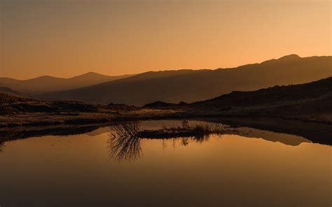 Download Wallpaper 3840x2400 Lake Reflection Mountains Sunset