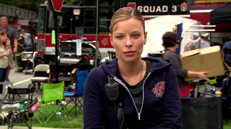 Chicago Fire Season 2 Lauren German On Set Interview Screenslam Youtube