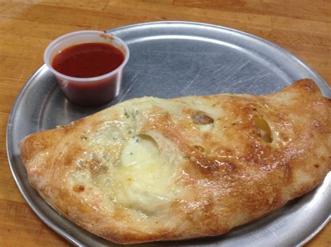 Cheese Calzone › Noces Pizza ‹ New York Pizza In Nky