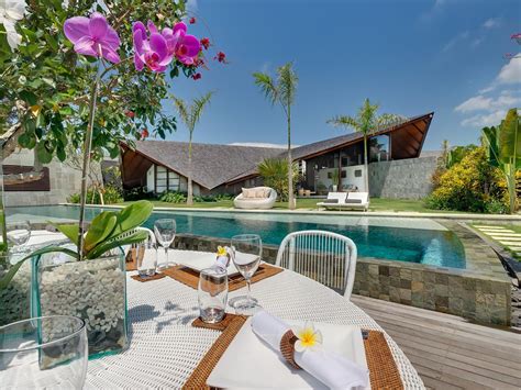 The Layar 4 Bedrooms Seminyak Villa Best Price Guaranteed Bali Luxury Villas Bali House