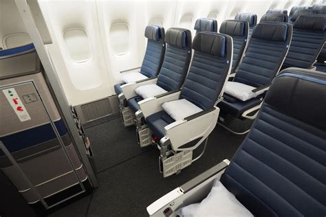 Where To Sit On Uniteds New 777 200 Economy And Economy Plus The