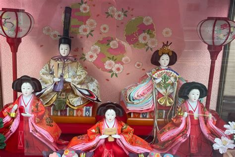 Exploring The Beauty Of Hina Matsuri Dolls Celebrating Japanese