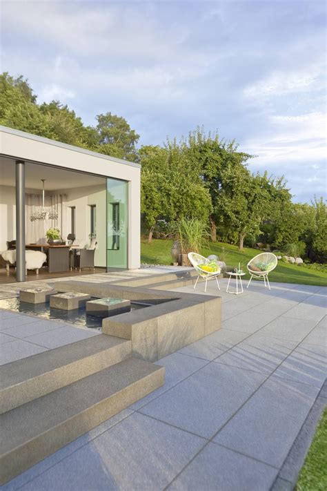 Georg huber betonsteine gmbh, altomünster. Terrasse - Rinn Betonsteine und Natursteine | Moderne ...