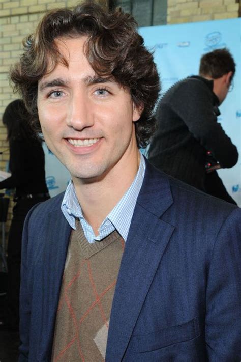 He had politics in his blood: Matthew Perry Admits He Beat Up Justin Trudeau at School