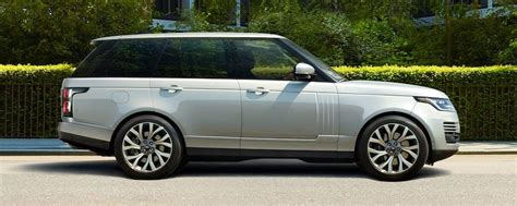 Explore different models and find one with the specifications that meet your exact needs. 2020 Range Rover Configurations | Land Rover Range Rover ...