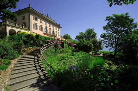 Graziosa cittadina turistica del canton ticino posta sulle rive settentrionali del lago maggiore. Lago Maggiore, Brissago | Reisen, Locarno, Wanderung
