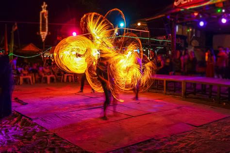 Best Things To Do After Dinner In Krabi Where To Go In Krabi At Night Go Guides