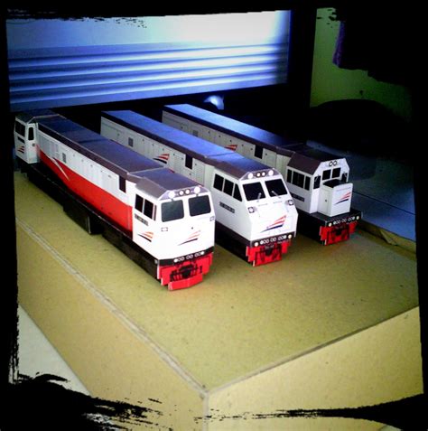 Ini adalah berdasarkan pengalaman aku yang mungkin dah lima enam dalam kes ini, kereta yang aku nak jadikan sebagai contoh ialah sebuah perodua myvi 1.3 manual buatan tahun 2005. Jual Miniatur Kereta Api Kertas - enolink